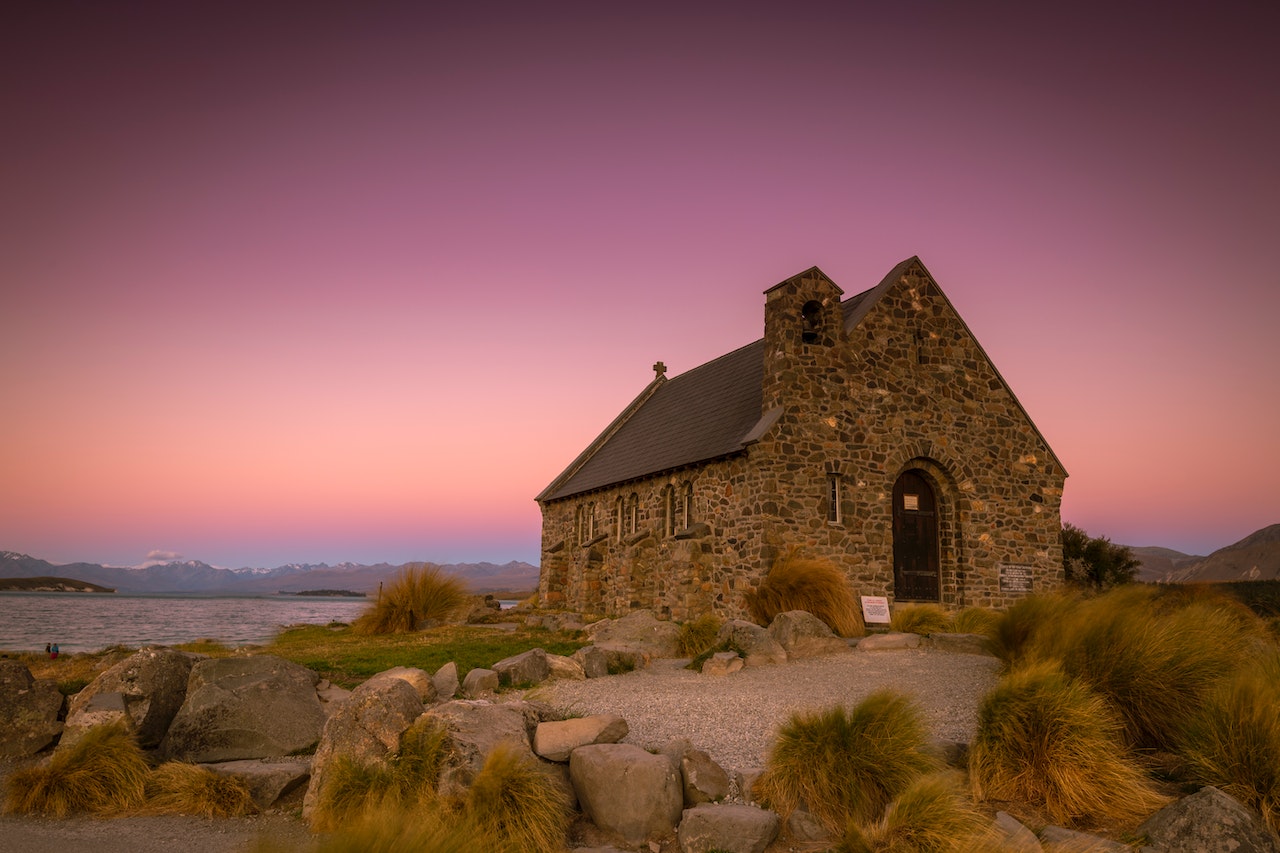 Awe-Inspiring Beauty: The Church of the Good Shepherd, Lake Tekapo